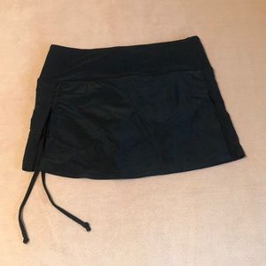 NWT beachsissi high waist tie side slit swim skirt with briefs. Black. Small.